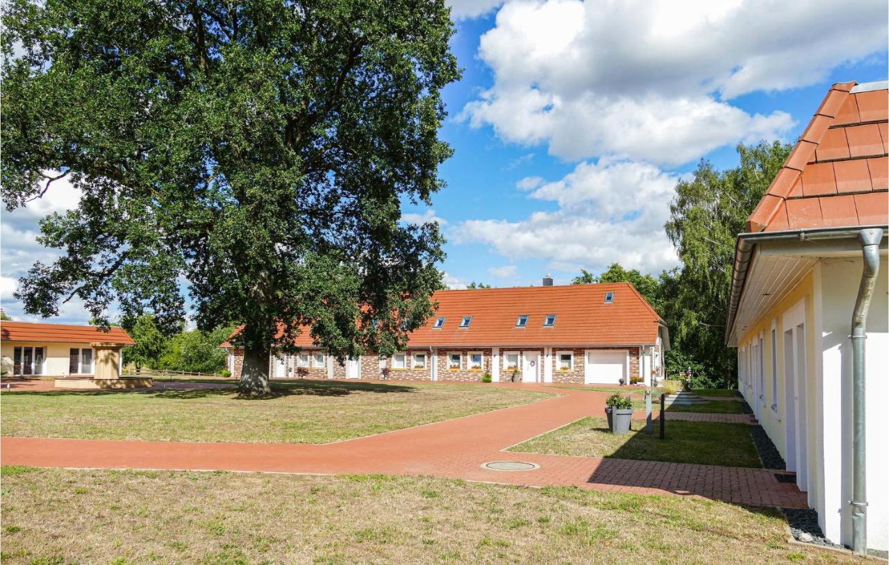 Lovely Apartment In Passow Ot Charlottenho Zahren Exterior photo