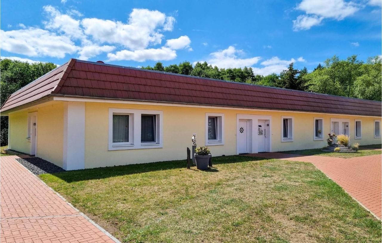 Lovely Apartment In Passow Ot Charlottenho Zahren Exterior photo